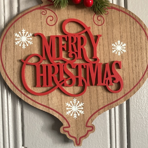 NWT- Merry Christmas Wooden Ornament Shaped Decoration Sign - Picture 6 of 17